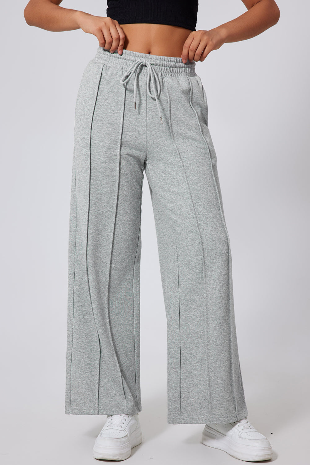 Seam & Flow Sweatpant